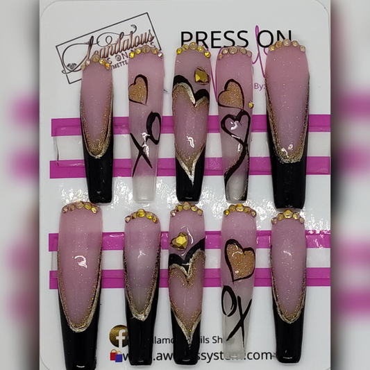 Press on nails # MK10 Negras y make cover light Rose